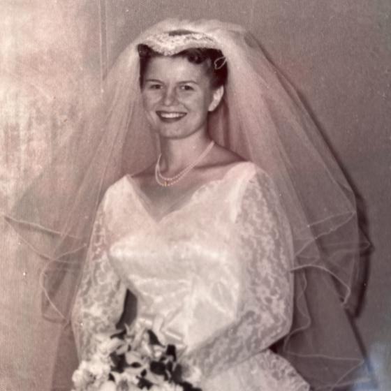 Marlene Labinski Obituary & Funeral | Grand Rapids, MI | Heritage Life  Story Funeral Homes
